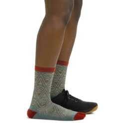 Darn Tough Womens Deco Crew Socks -Campings Zone darn tough womens deco crew socks 05150.1679303503