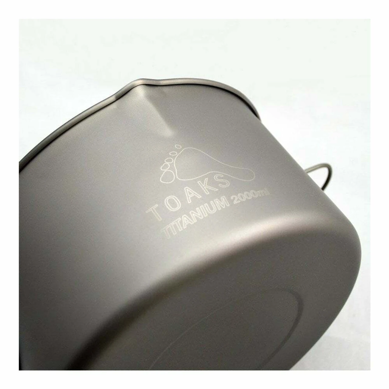 Titanium 2000ml Pot With Bail Handle 6 Titanium 2000ml Pot With Bail Handle - Image 4